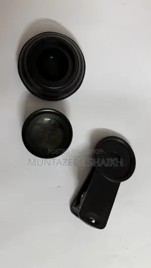 স্কাইভিক ওয়াইড এবং ম্যাক্রো লেন্স।