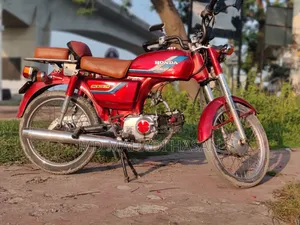 New Honda CB 1986 Red