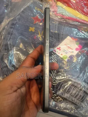 Vivo Y17 128 GB Gray