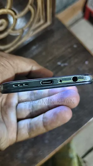 Oppo F15 256 GB