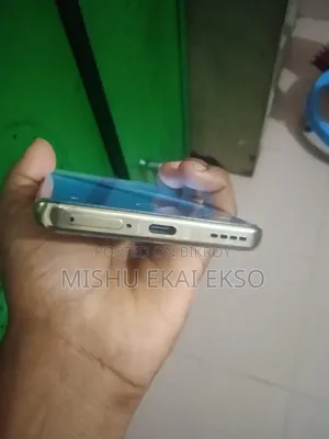 Realme 12 Pro 256 GB Orange
