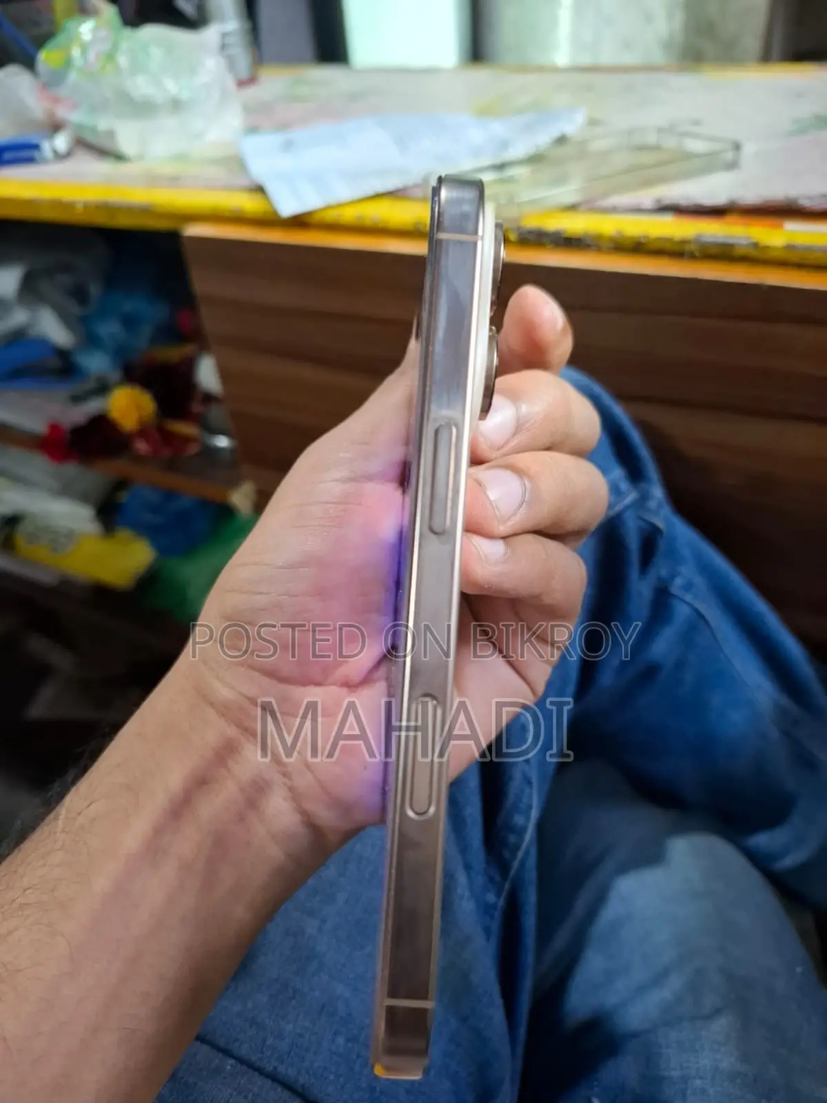 Apple iPhone 16 Pro 128 GB Gold