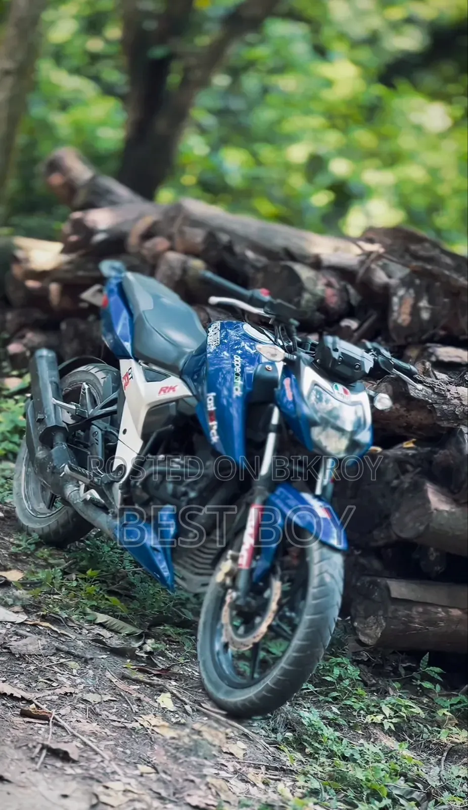 TVS Apache 160 4V 2023 Blue