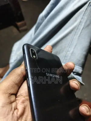 Samsung A10 32 GB Gray