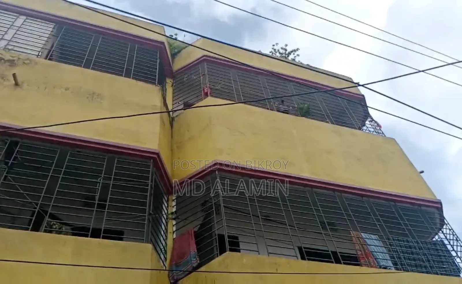 18-bedroom House in Majidpur, Savar for Sale