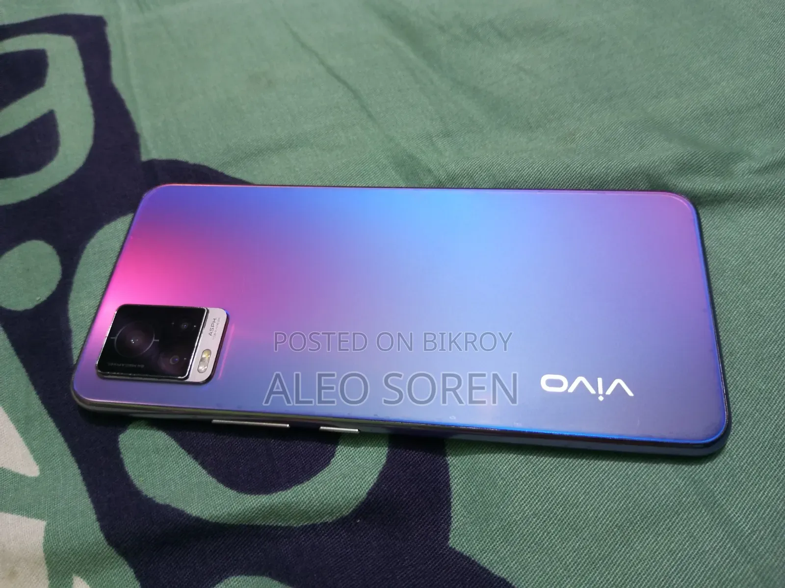 Vivo V20 128 GB Blue