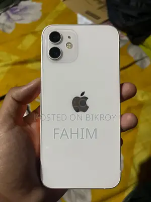 অ্যাপল আইফোন ১২ ৬৪ জিবি হোয়াইট