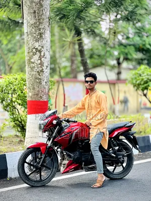 টিভিএস অ্যাপাচি আরটিআর ১৬০ ২ভি ২০১৮ লাল