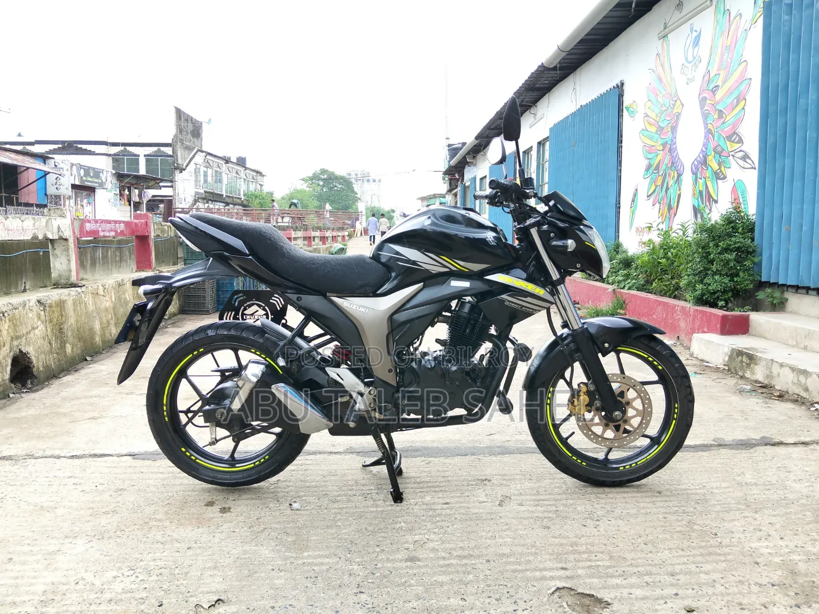 New Suzuki 2024 Black