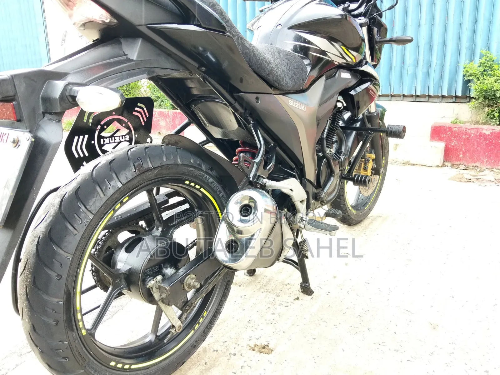 New Suzuki 2024 Black
