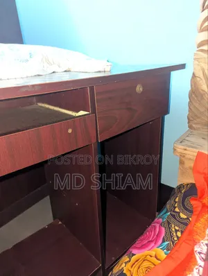 Computer Table