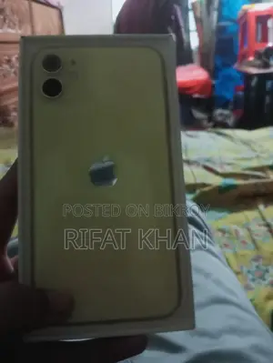 অ্যাপল আইফোন ১১ ১২৮ জিবি ইয়েলো