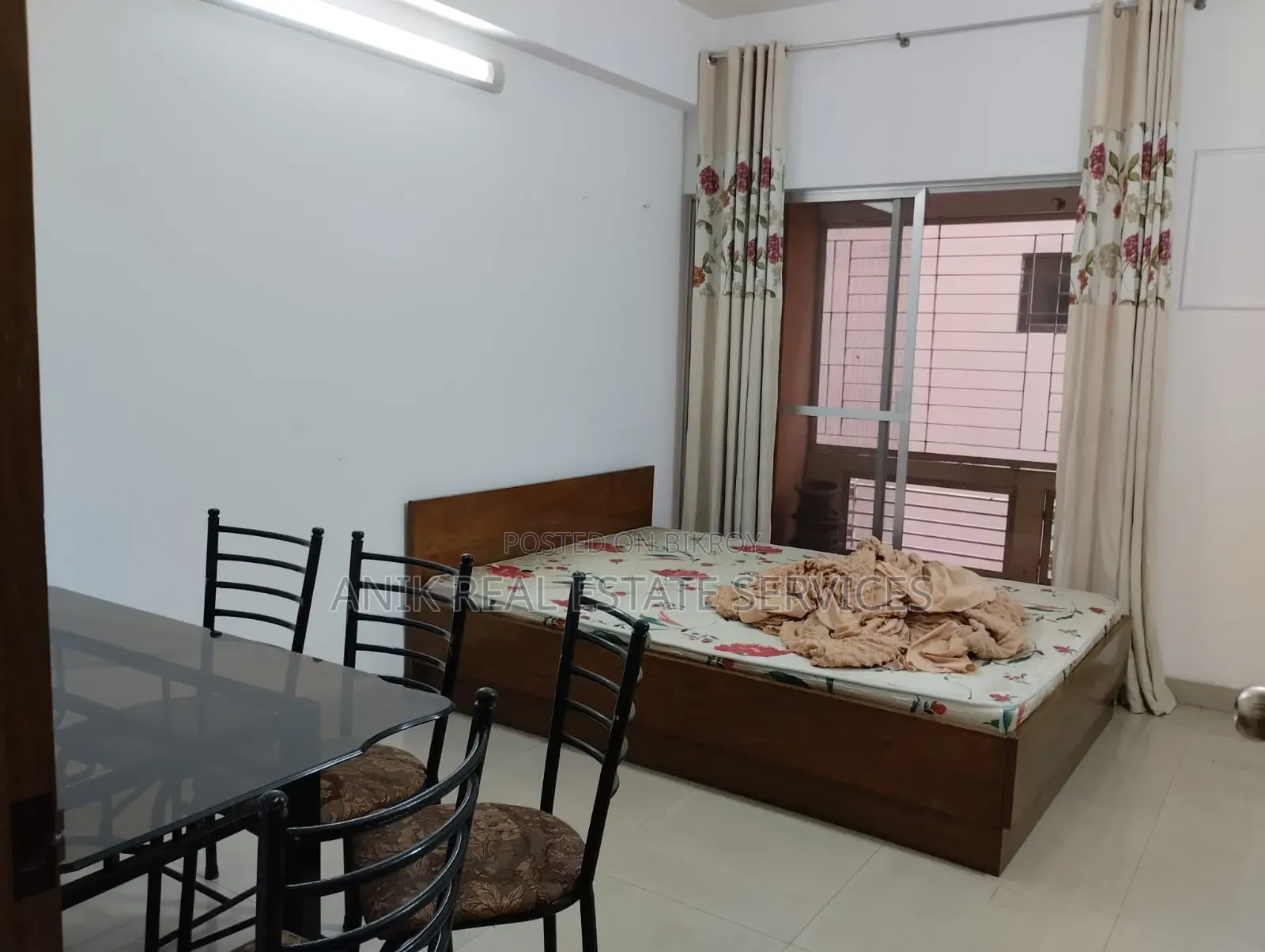 গুলশানের অনিক রিয়েল এস্টেটে ফার্নিশড ৩ বেডরুমের অ্যাপার্টমেন্ট ভাড়া হবে