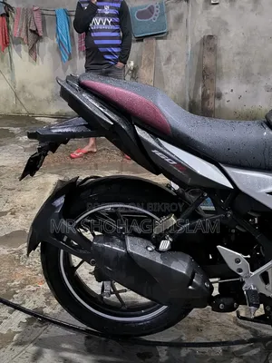 Hero Thriller 160R Refresh 2021 White