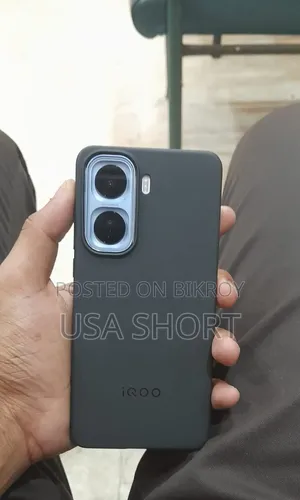 আইকিউওও নিও১১ ২৫৬ জিবি বেগুনি