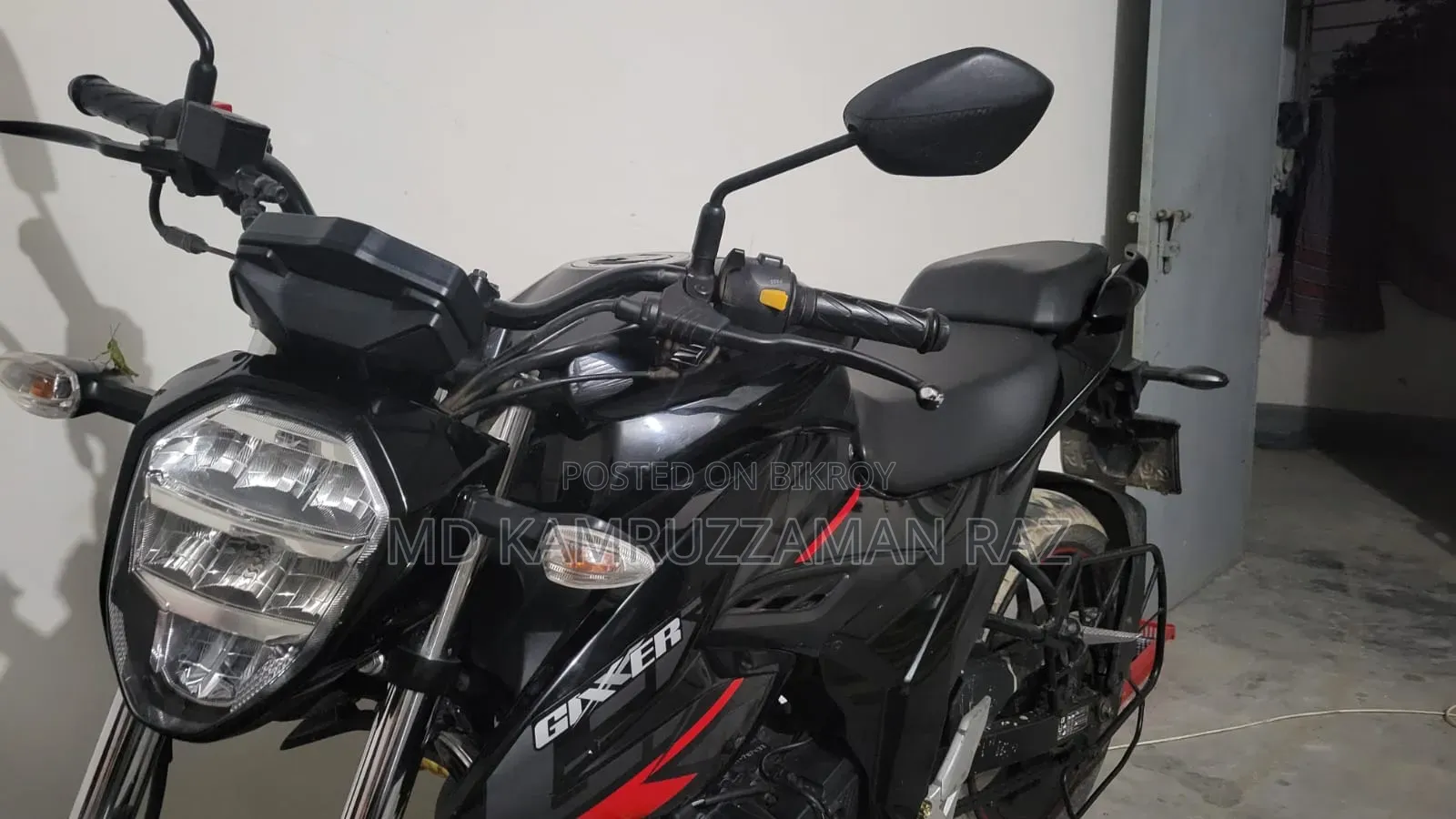 New Suzuki 2021 Black