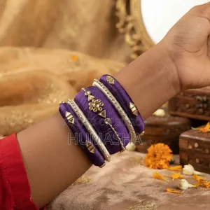 Premium Kundan Thread Bangles