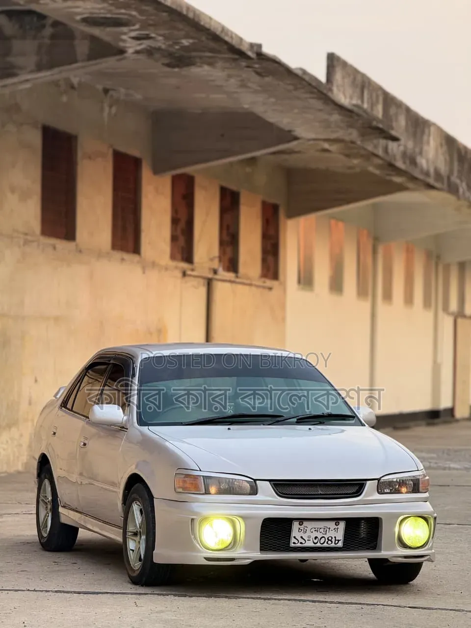 Toyota Corolla 1995 Silver