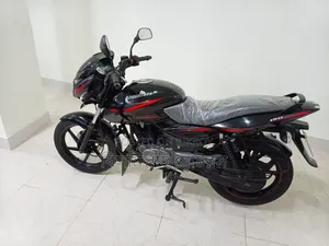 বাজাজ পালসার ১৫০ ২০১৯ ব্ল্যাক