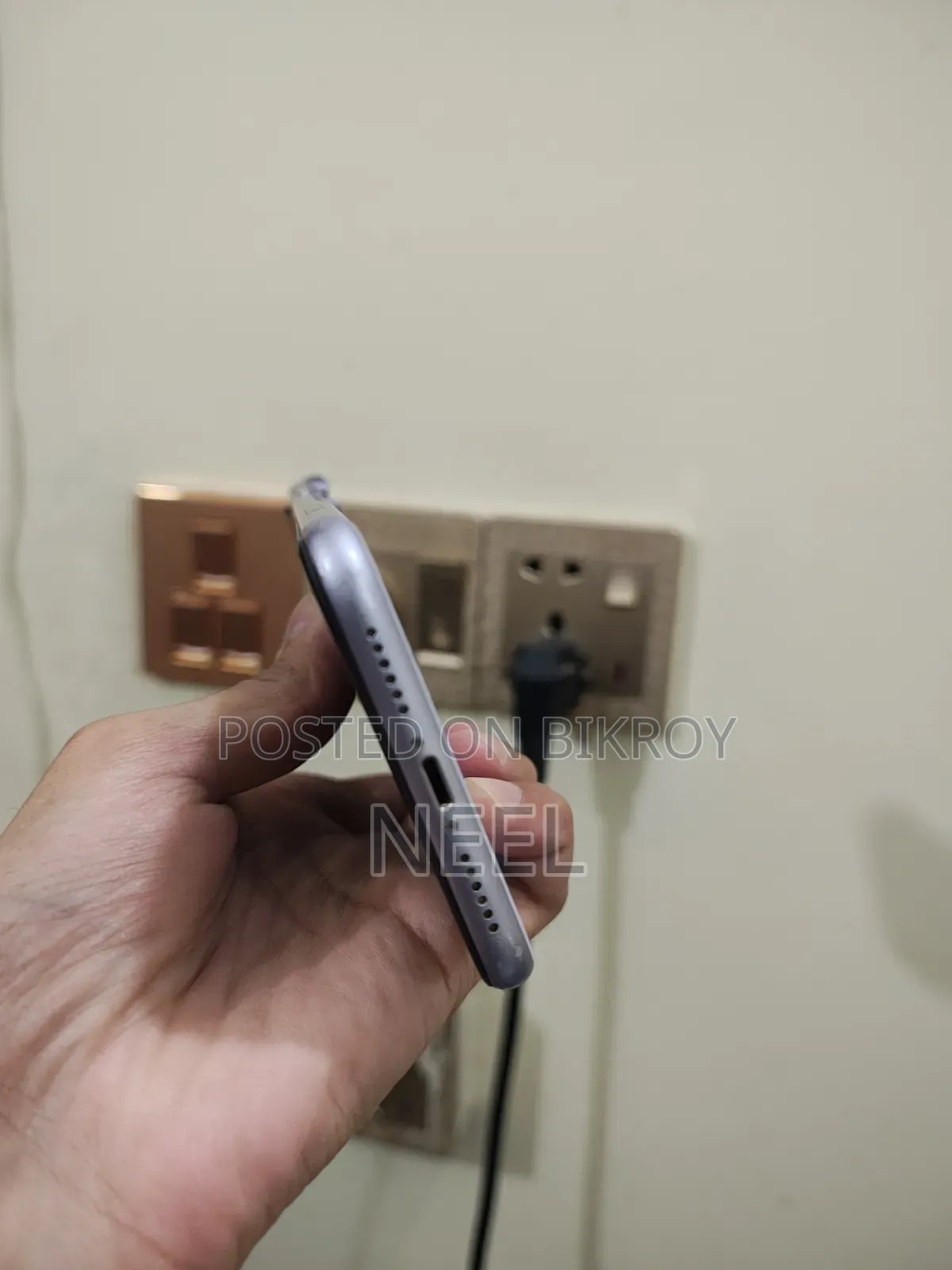 অ্যাপল আইফোন ১১ ৬৪ জিবি পার্পল
