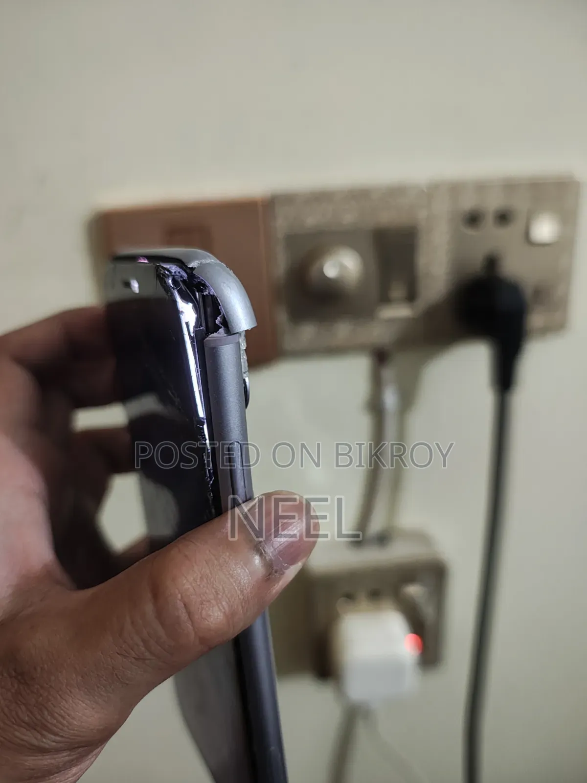 অ্যাপল আইফোন ১১ ৬৪ জিবি পার্পল