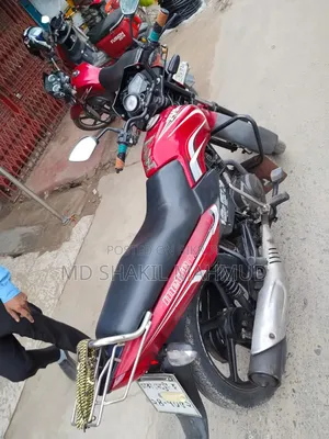 TVS Metro 2017 Red