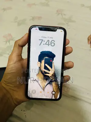 Apple iPhone XR 64 GB Red