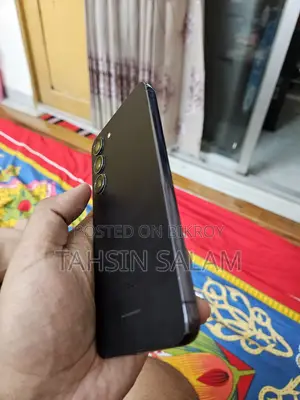 স্যামসাং গ্যালাক্সি এস২৩ ১২৮ জিবি কালো