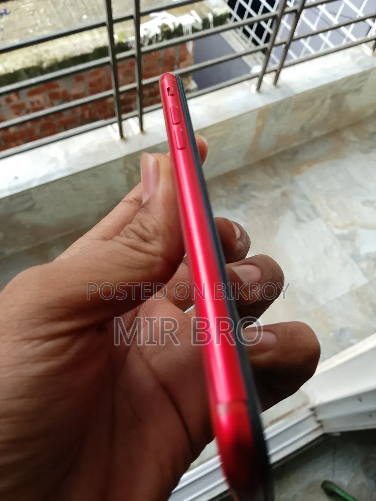 Apple iPhone 8 64 GB Red
