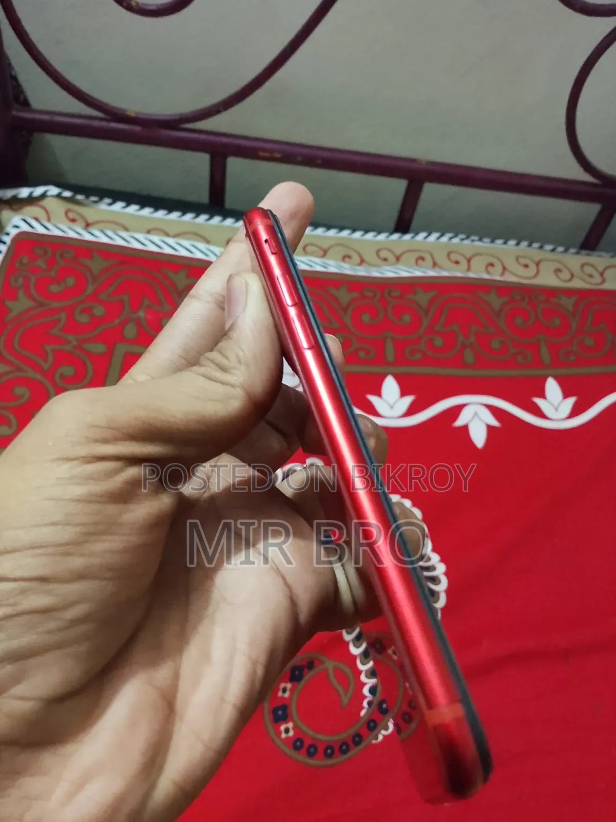 Apple iPhone 8 64 GB Red