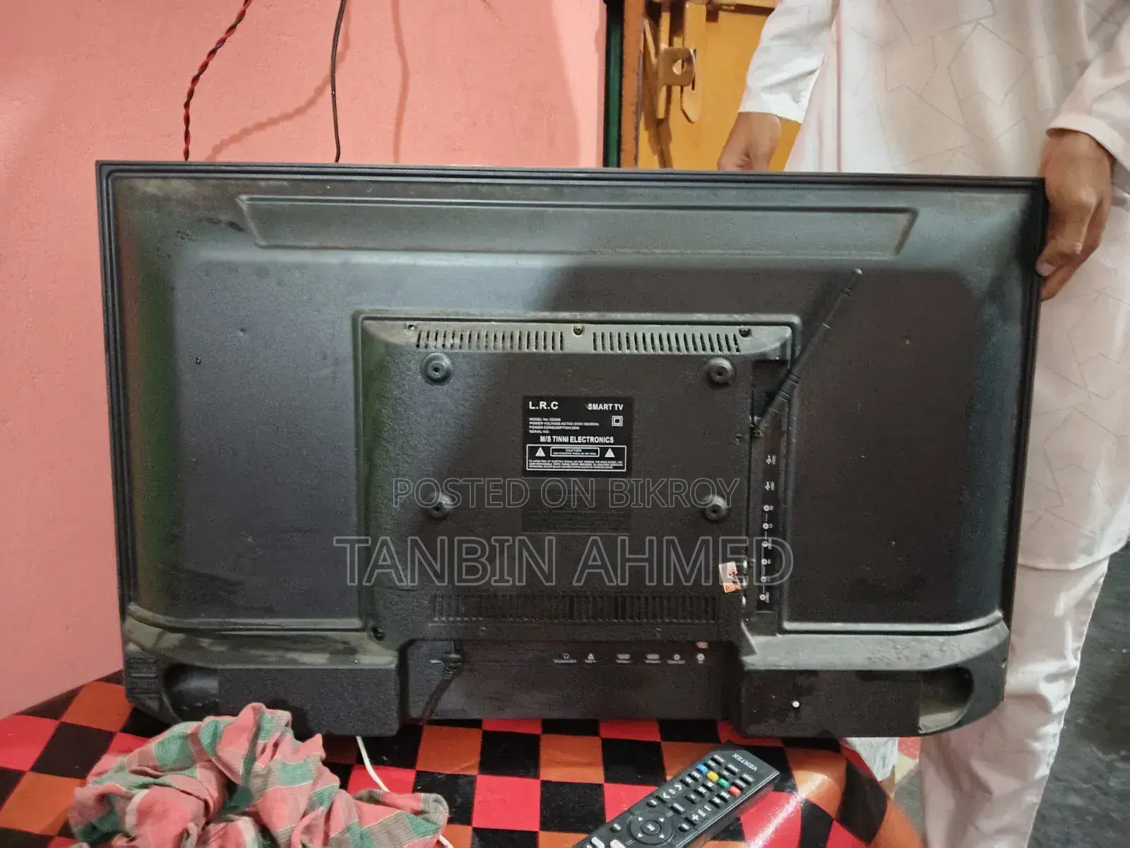 স্মার্ট টিভি সমস্যা ৪০০০ টাকা মাত্র