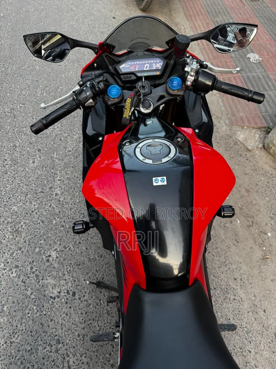 Honda CBR 2022 Red