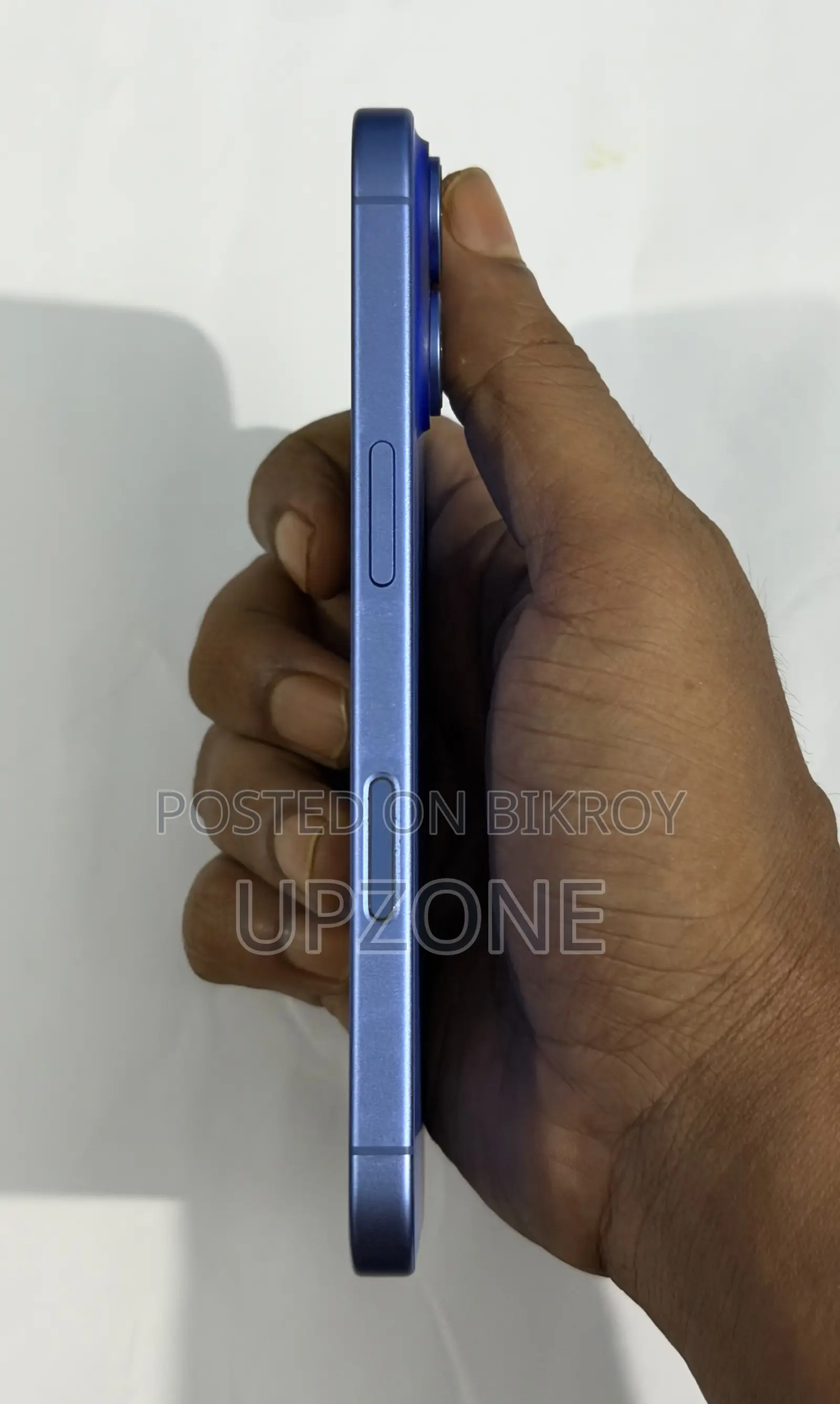 Apple iPhone 16 128 GB Blue