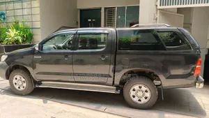Toyota Coaster 2014 Black