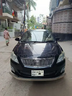 Toyota Premio 2015 Black