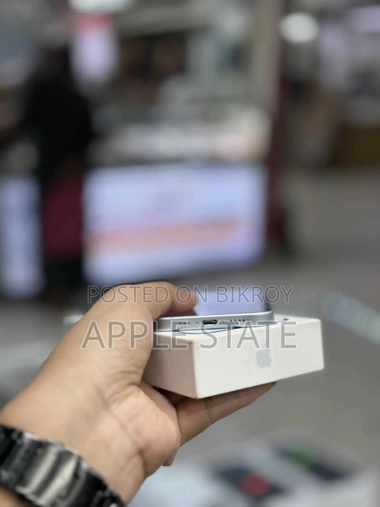 অ্যাপল আইফোন ১৫ ২৫৬ জিবি ব্লু