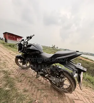 নতুন সুজুকি জিক্সার মনোটোন ২০২৬ ব্ল্যাক