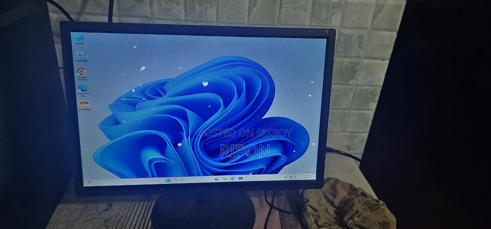 RELISYS 19" Mark Monitor
