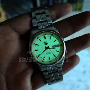 Authentic Seiko 5 Automatic Men’s Watch - Made in Japan