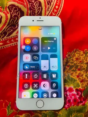 Apple iPhone 6s 16 GB Pink