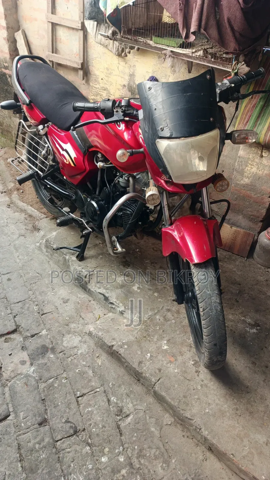 ওয়ালটন ক্রুজ ২০১৬ রেড