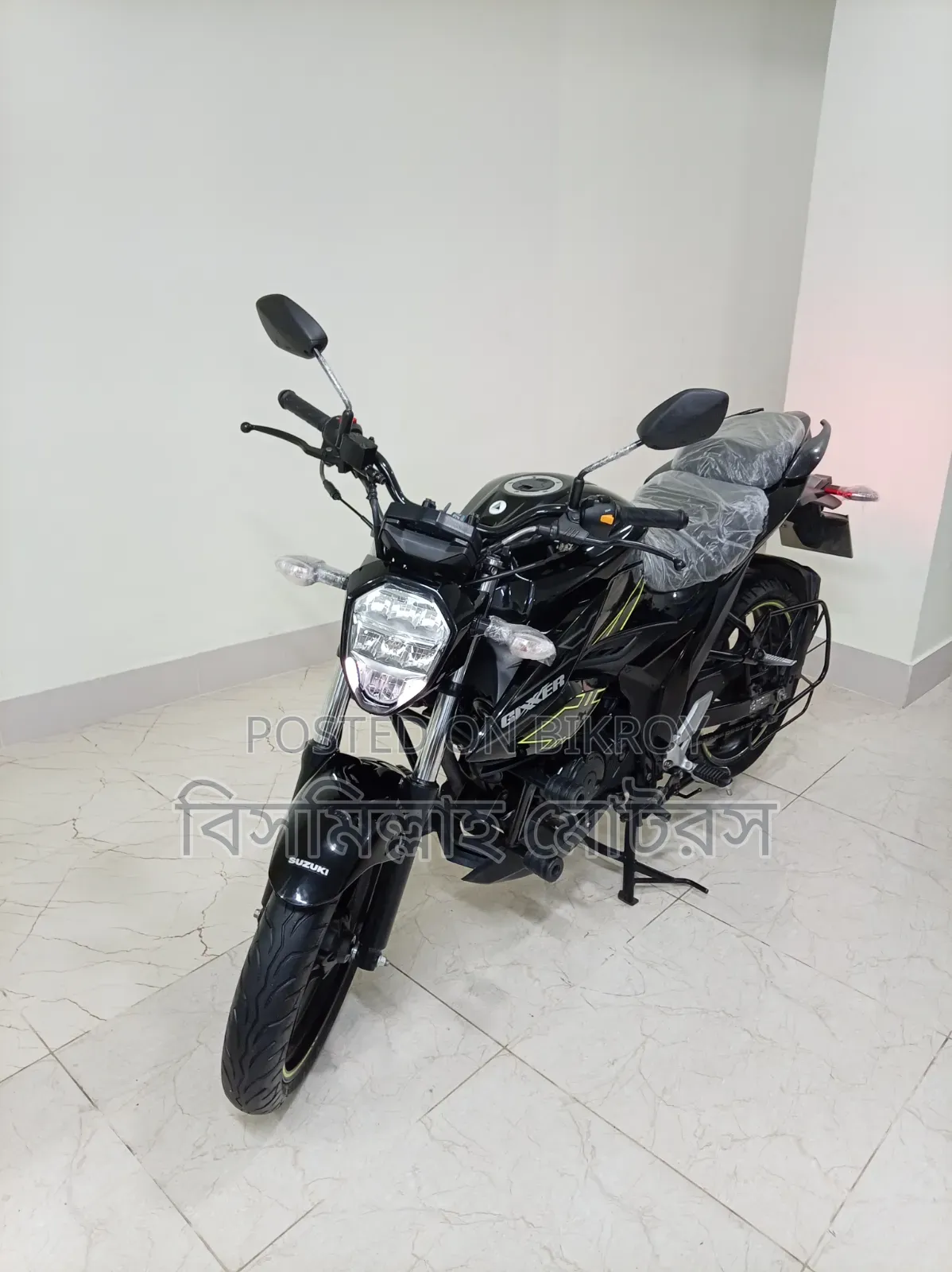 New Suzuki 2025 Black