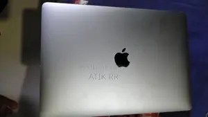 Laptop Apple MacBook Pro 2020 8GB Intel Core I5 SSD 256GB