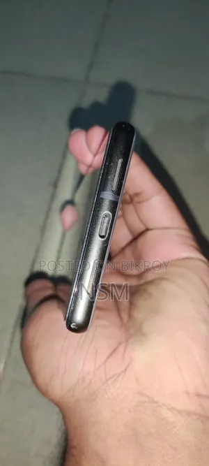 গুগল পিক্সেল ৬ ১২৮ জিবি ব্ল্যাক