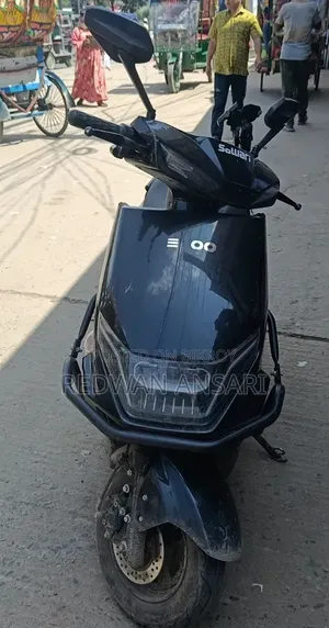 Revoo C32-Y 2025 Black