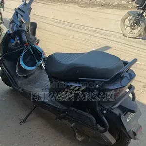 Revoo C32-Y 2025 Black