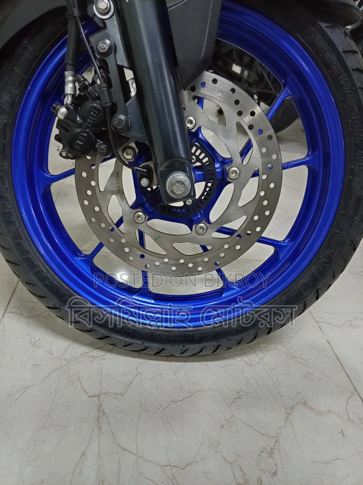 নতুন ইয়ামাহা এফজেডএস ভি৩ ২০২৪ গ্রে