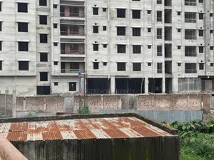৩ বেডরুমের অ্যাপার্টমেন্ট ইসিবি চত্বরে বিক্রয়ের জন্য