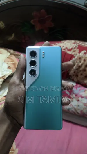 টেকনো ক্যামন ৪০ প্রো ৪জি ২৫৬ জিবি ব্লু