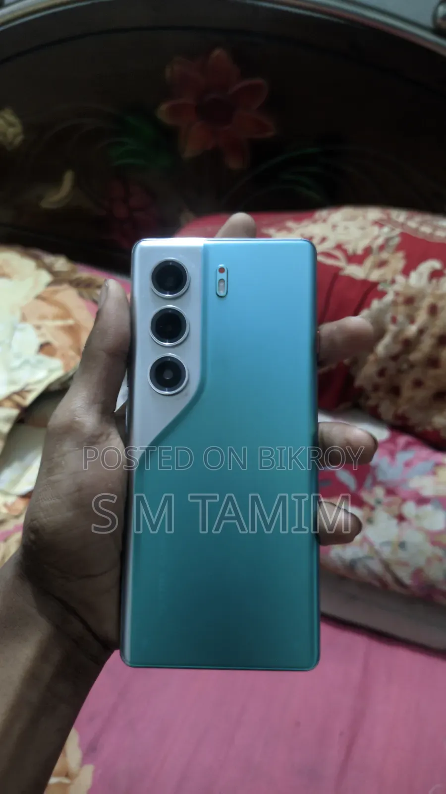 টেকনো ক্যামন ৪০ প্রো ৪জি ২৫৬ জিবি ব্লু